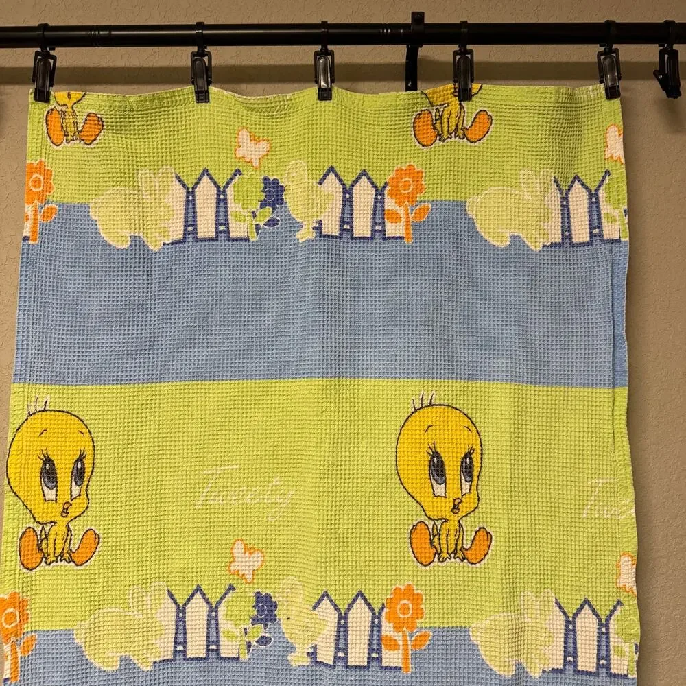 Vtg 90s Y2K Baby Looney Tunes Tweety Bird waffle knit crib blanket - 50 x 30